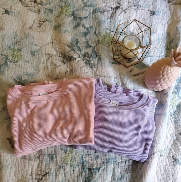 Aritzia Tops - TNA Alamo thermal